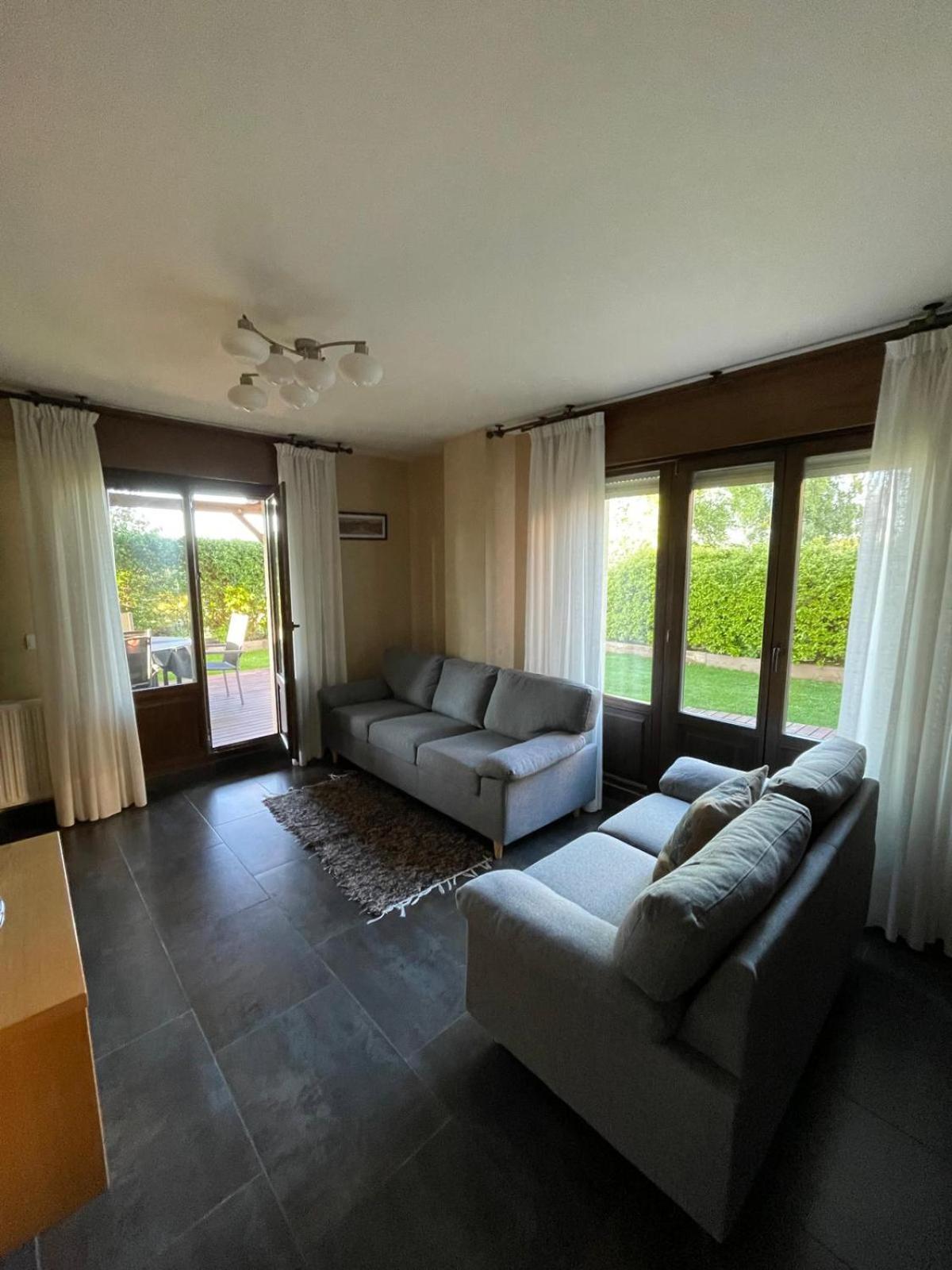 Apartamento Golf Con Jardin Sojuela Zewnętrze zdjęcie