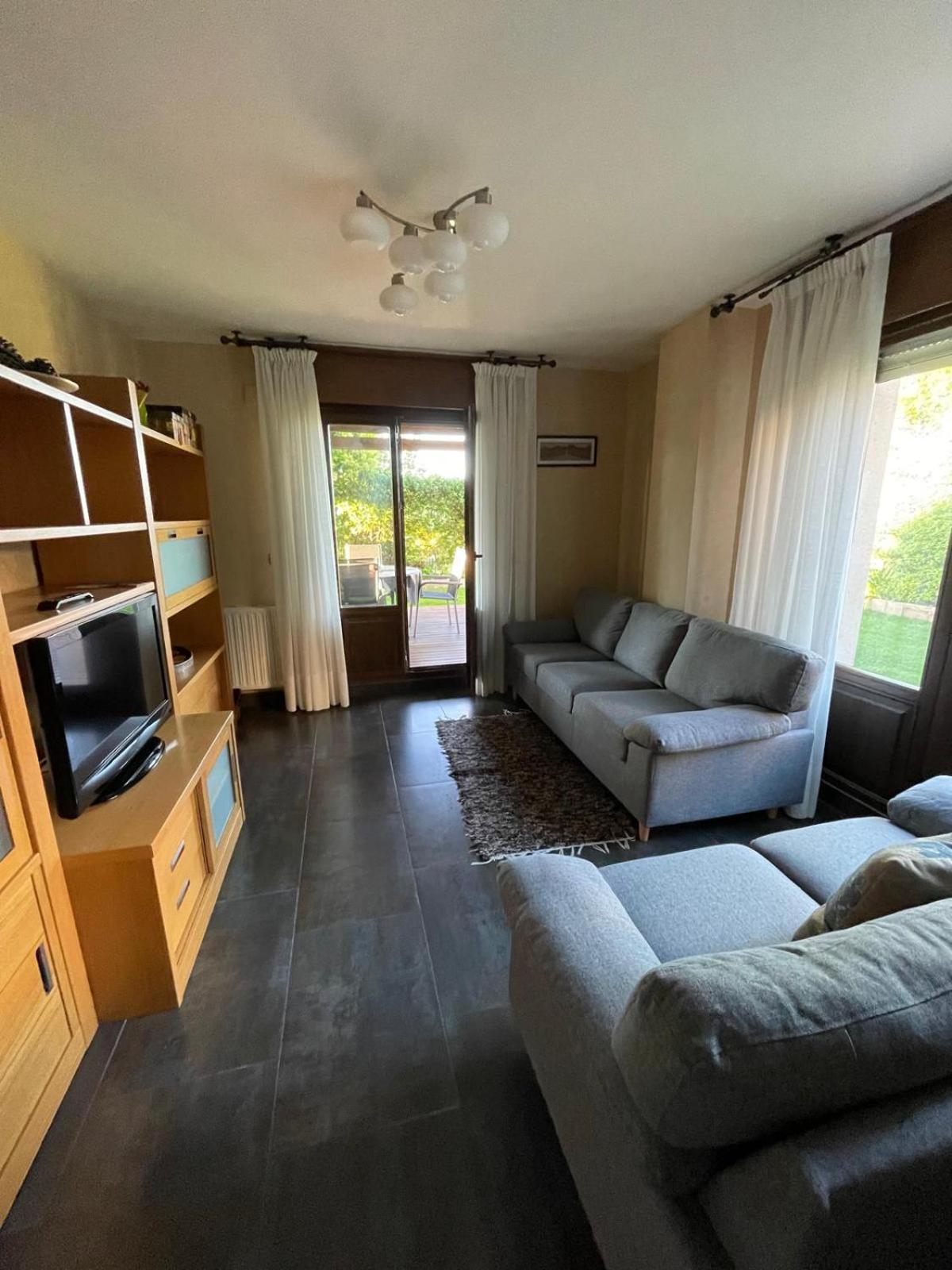 Apartamento Golf Con Jardin Sojuela Zewnętrze zdjęcie